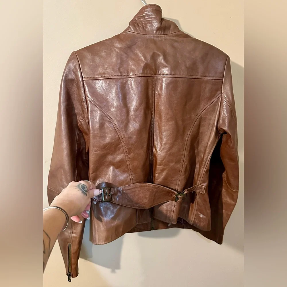Women’s leather jacket from small leather maker in Florence - Picture 8 of 9